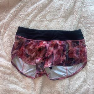 Lululemon Speed Up Shorts 2.5”